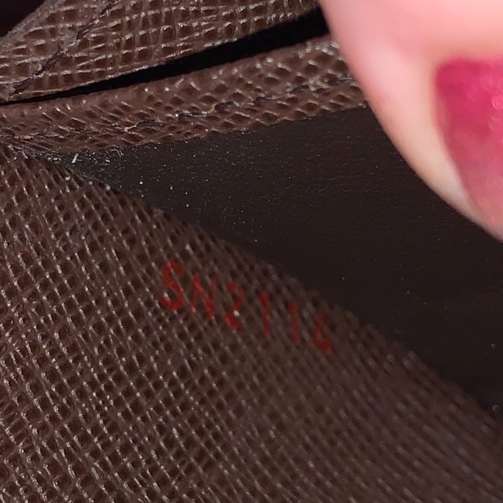 Date code photo for love2run